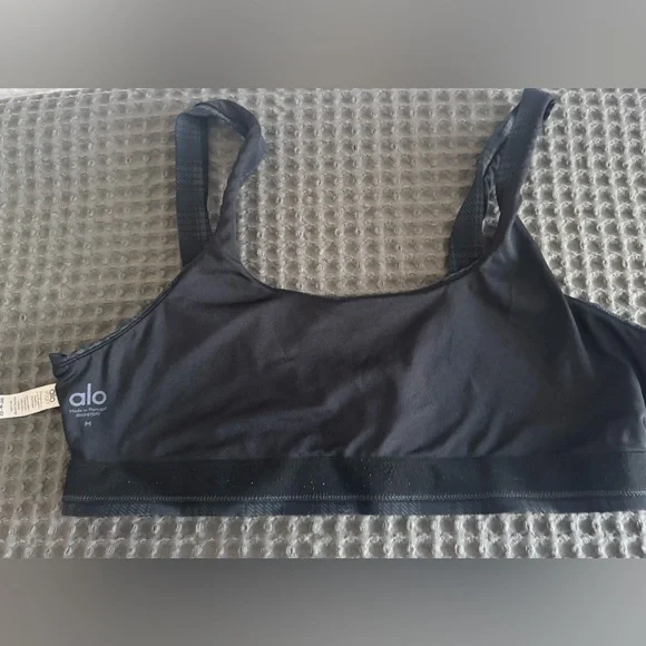 alo yoga gray plaid low impact sports bra (medium) - Picture 4 of 5